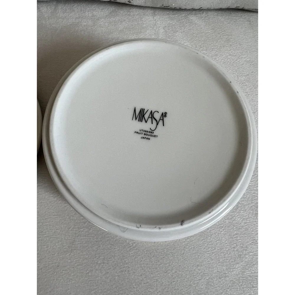 Vintage‎ Mikasa Fruit Bouquet Round Covered Candy Dish Porcelain Trinket Box